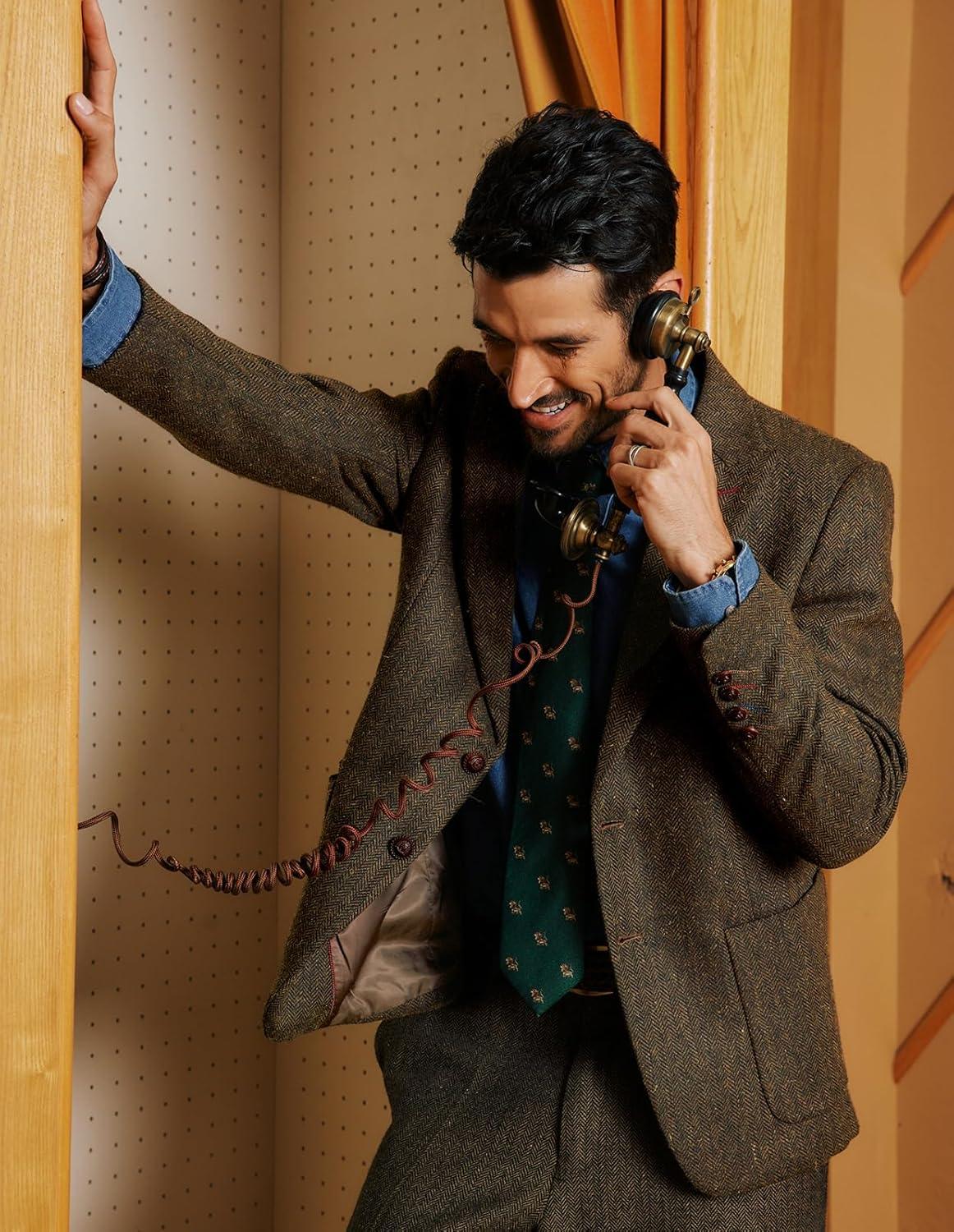 imagePJ PAUL JONES Mens Blazer Vintage Herringbone Tweed Blazer Two Button Wool Blend Sport Coat with Pocket SquareBrown